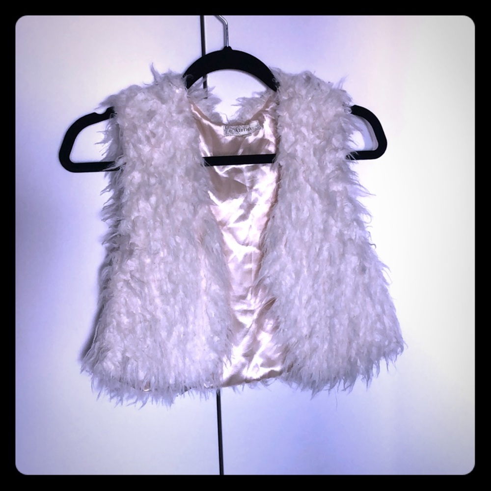 Ivory Fur Crop Vest